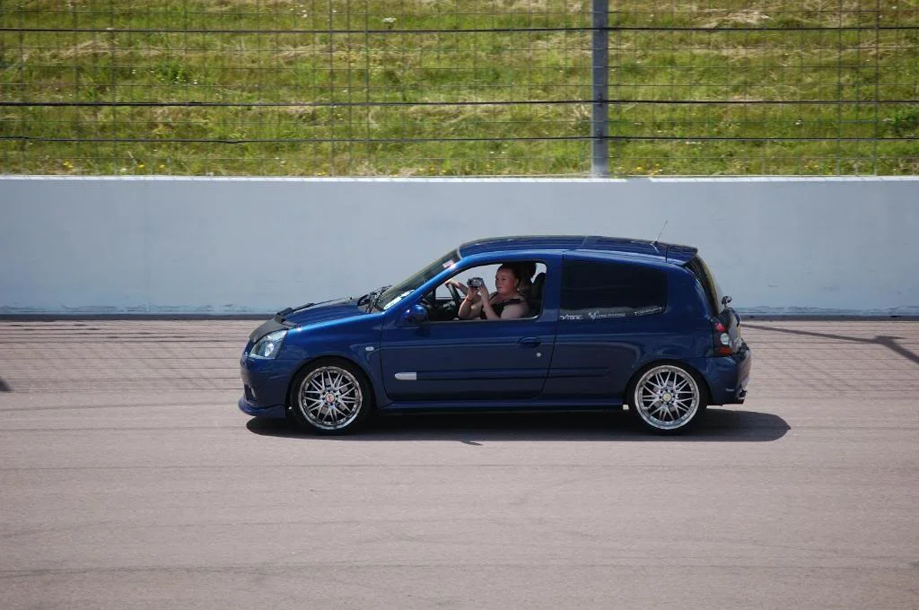 DSC_0223_688.webp