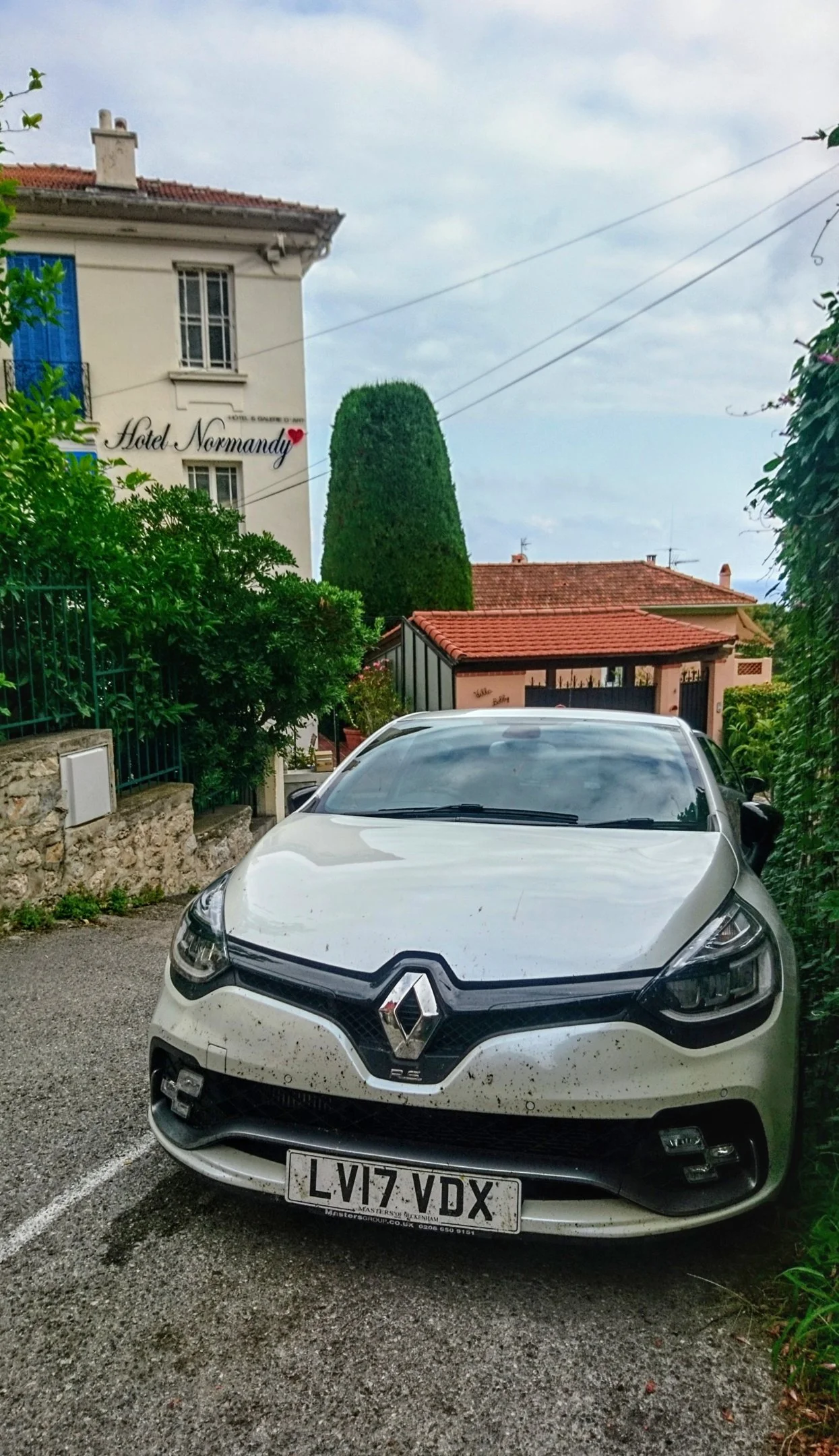 DSC_4972~2-01.webp