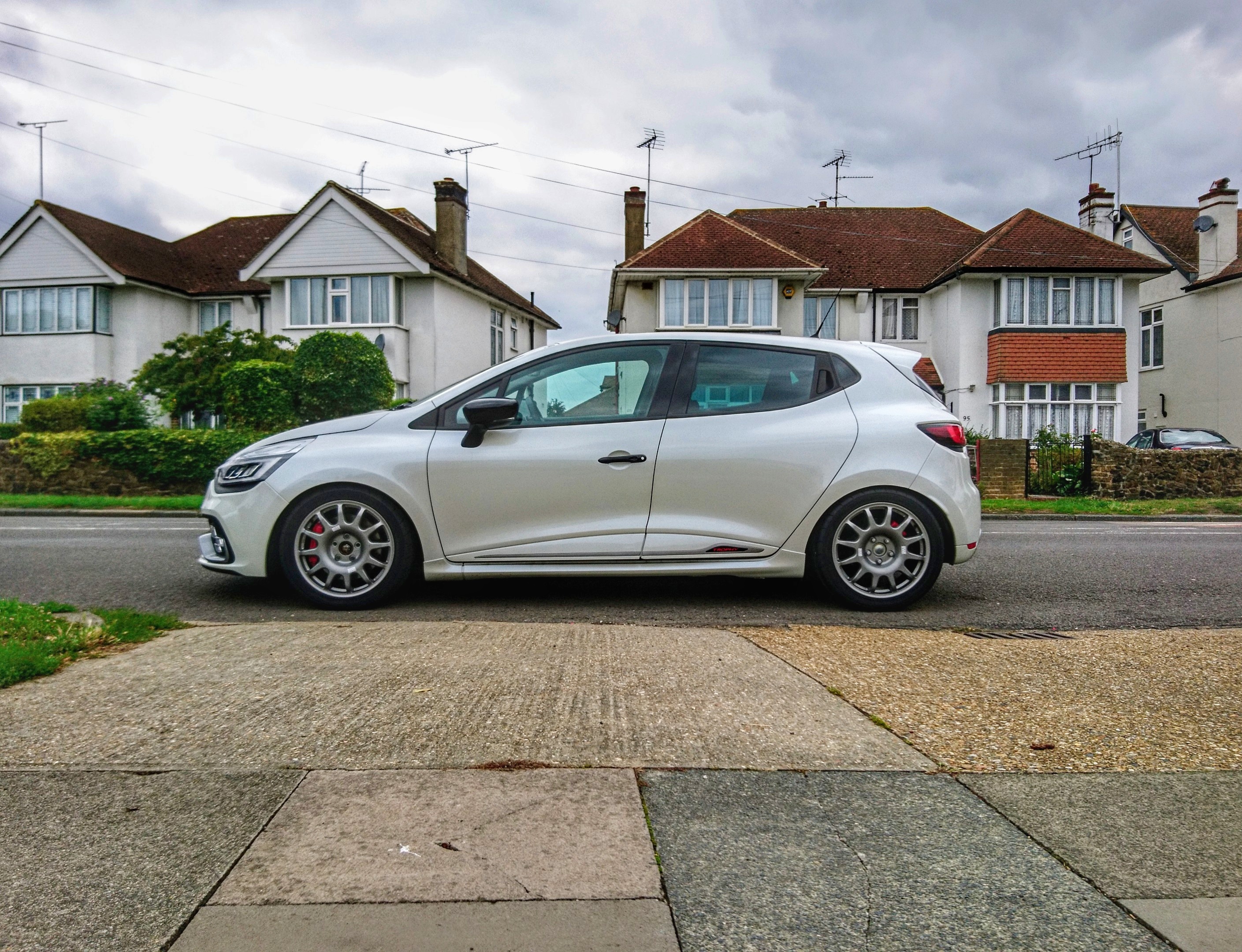 RENAULT CLIO clio-4-iv-rs-cup-modifie-trophy Used - the parking