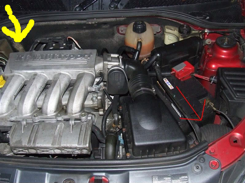 Brake fluid reservoir