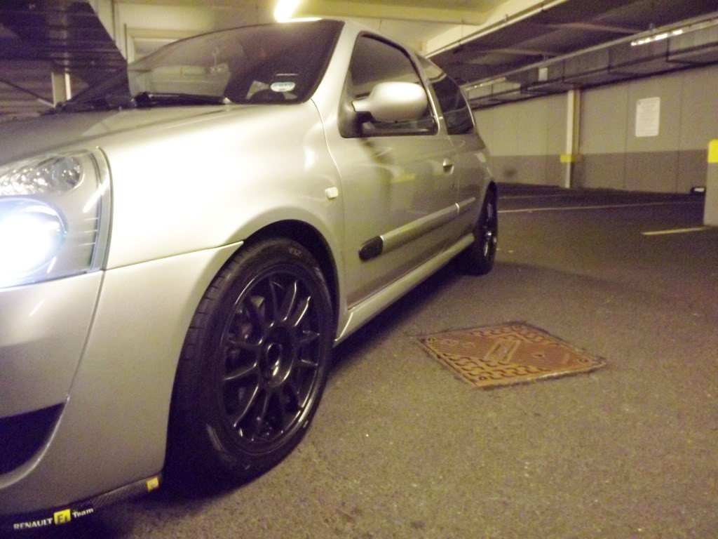 DSCF1095.jpg DSCF1095.jpg