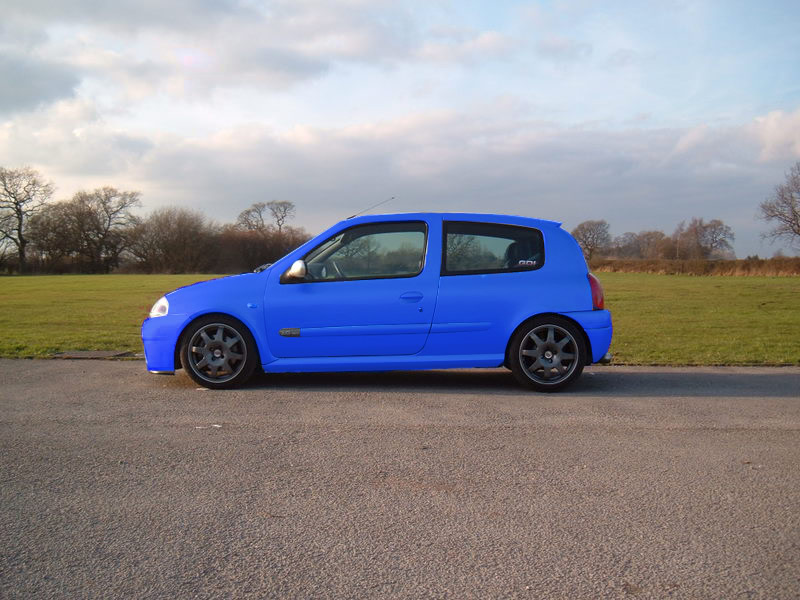 DSCF1660blue.jpg