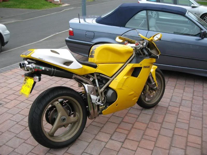 Ducati748.webp