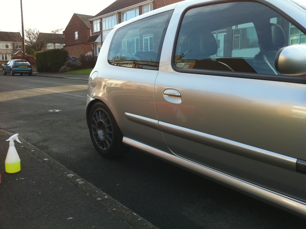 e074d614.jpg e074d614.jpg