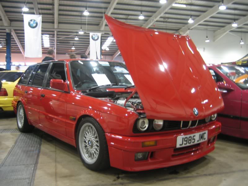 E30EstateM5Engine1.jpg