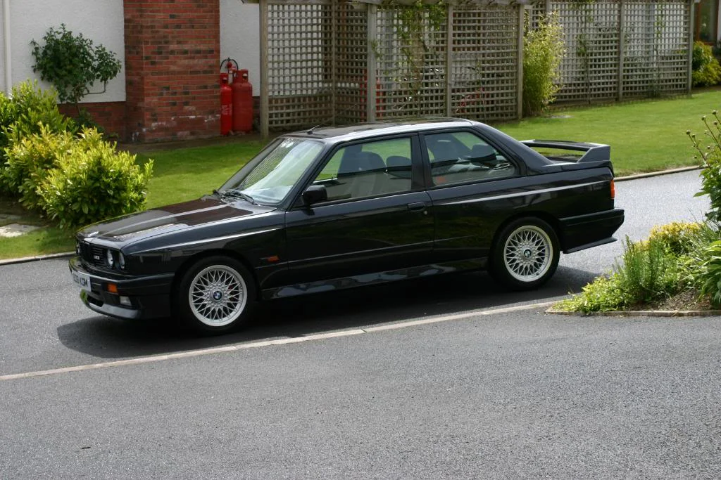 E30M3037.webp