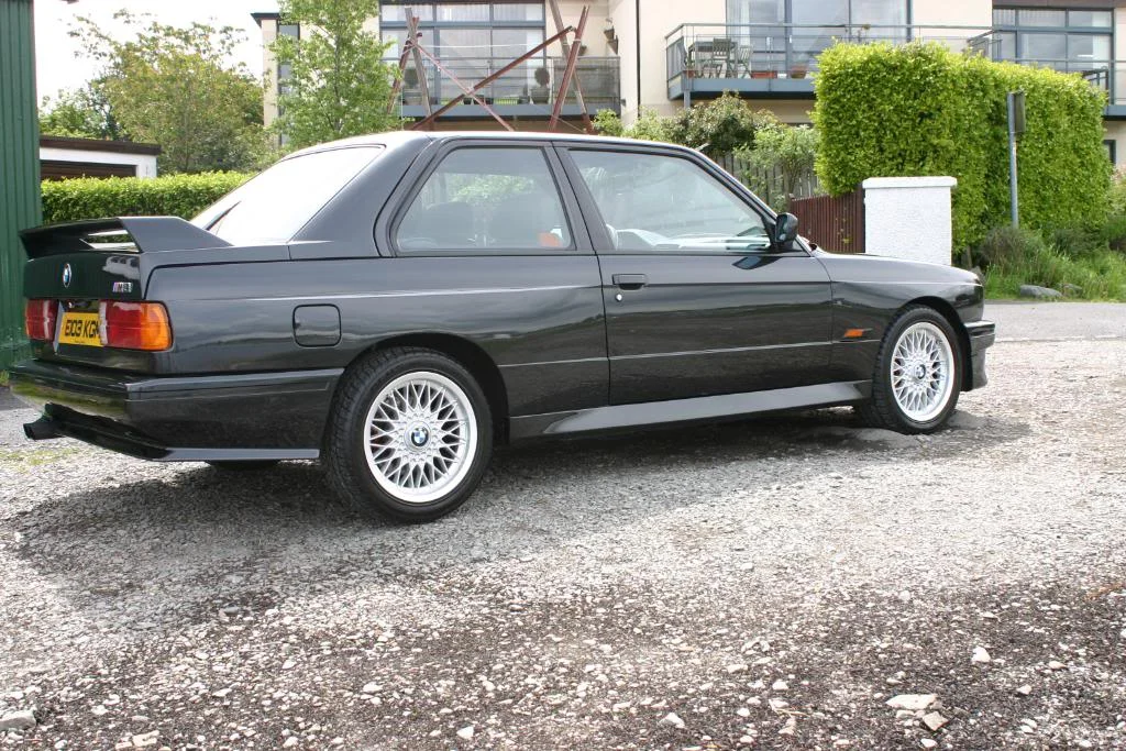 E30M3052.webp