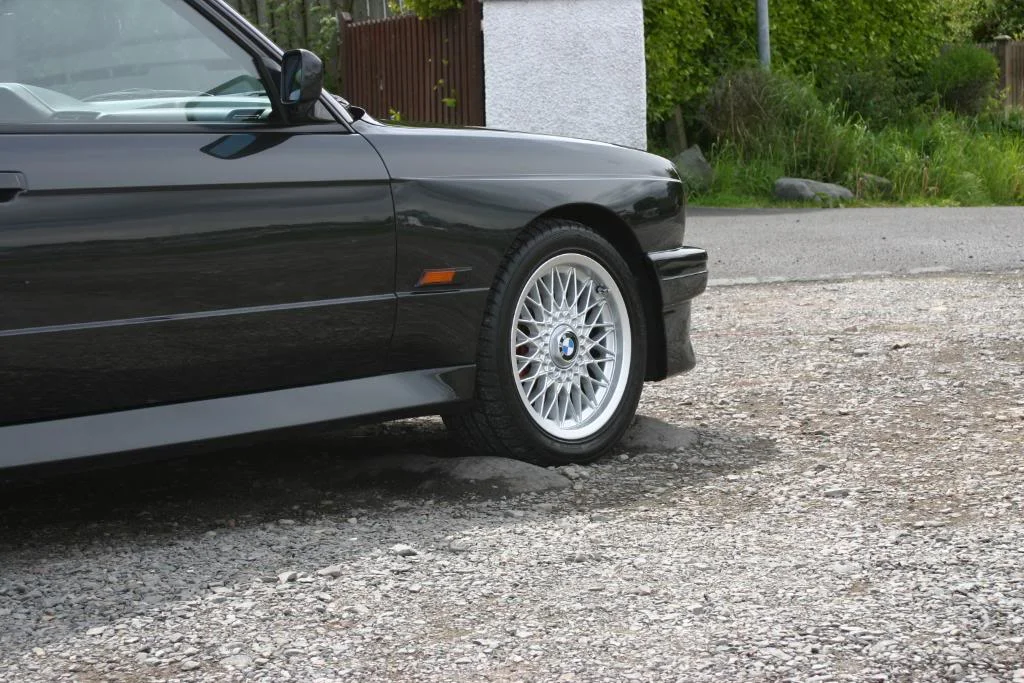E30M3053.webp