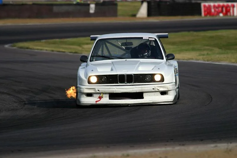 E30racecar.webp