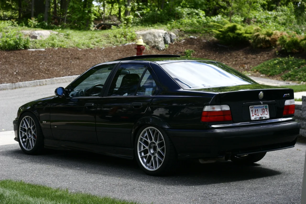 e36-rear.webp