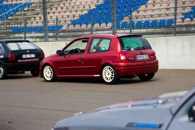 eckiscliosport1trackdwkcrv.webp