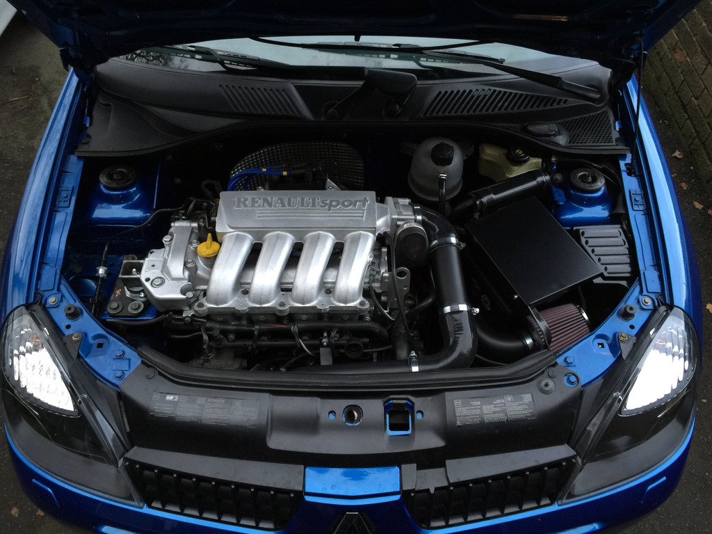 engine%20bay_zpswthazm2l.jpg