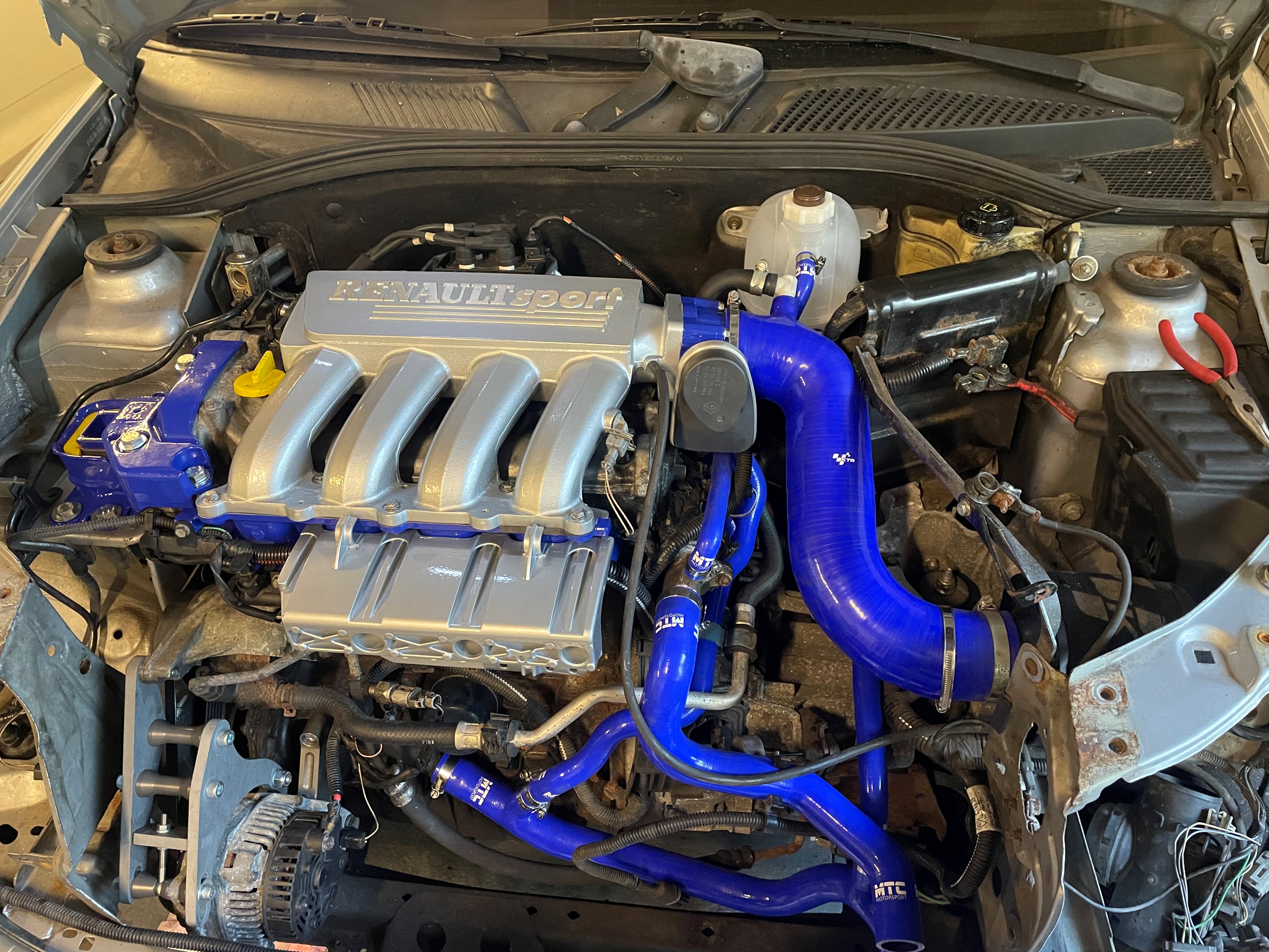 engine bay.jpg