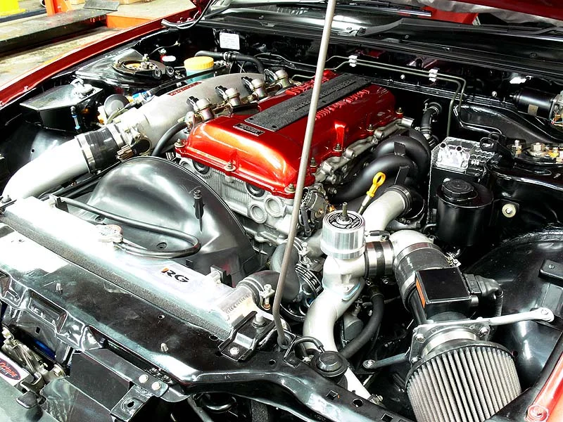 engine-bay1.webp