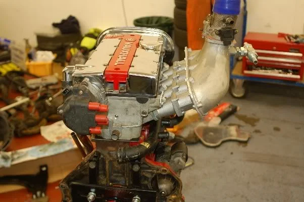 engine-side-on.webp