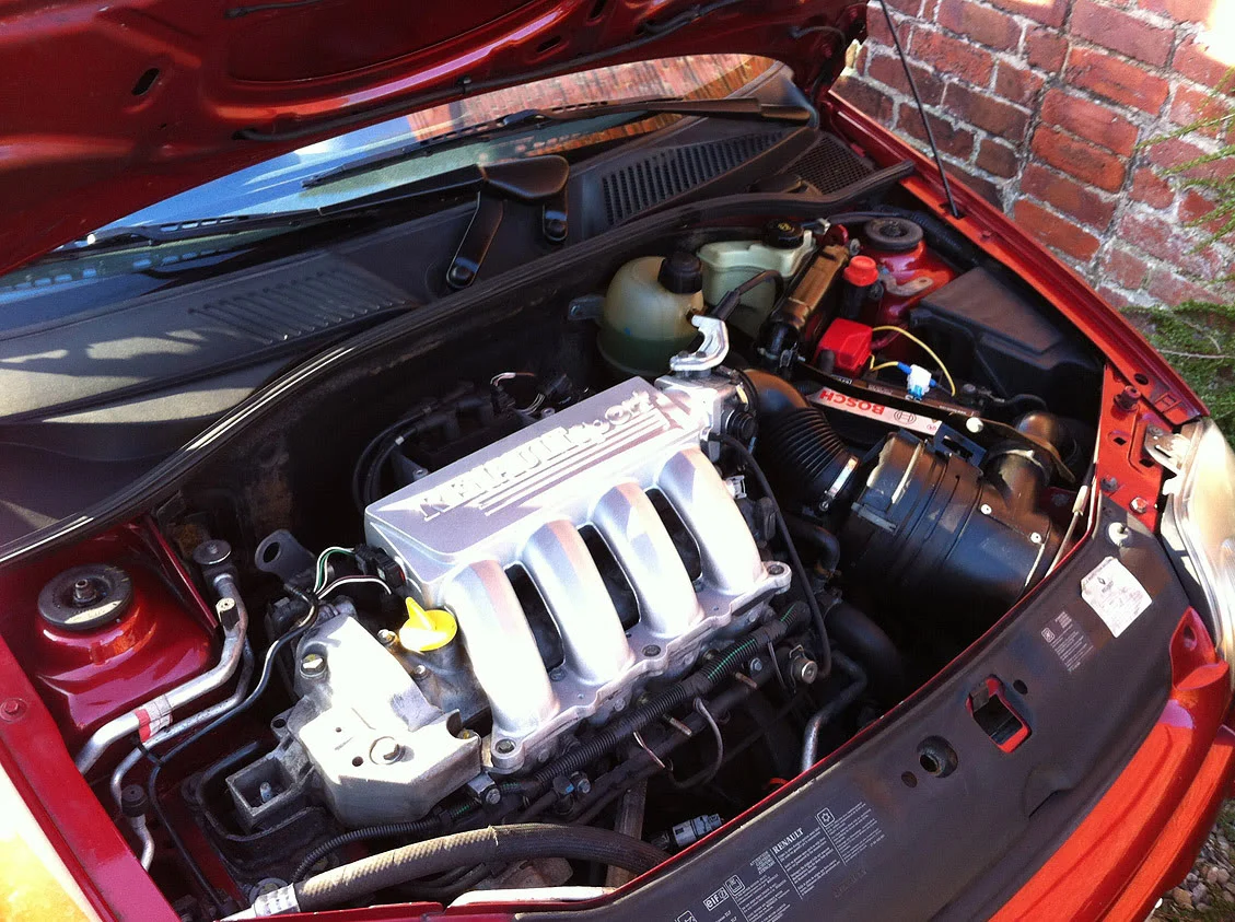 enginebay.webp