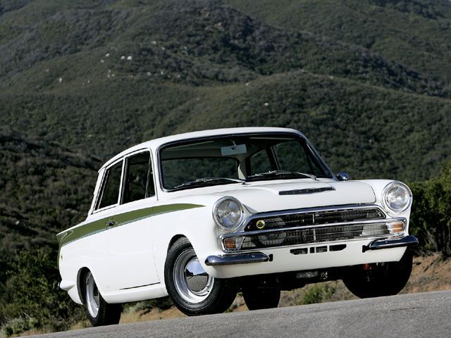 epcp_0808_01_z+1966_lotus_cortina+front_view.jpg