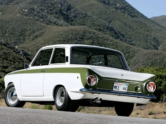 epcp_0808_02_z+1966_lotus_cortina+rear_view.webp
