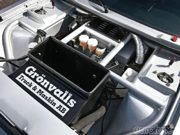 eurp-1202-04+1988-vw-caddy+tube-frame.webp