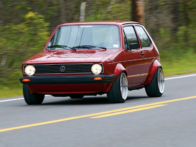 eurp_0712_19_z+1984_vw_rabbit+custom_fender_flares_euro_bumpers_shaved_side_markers2.jpg