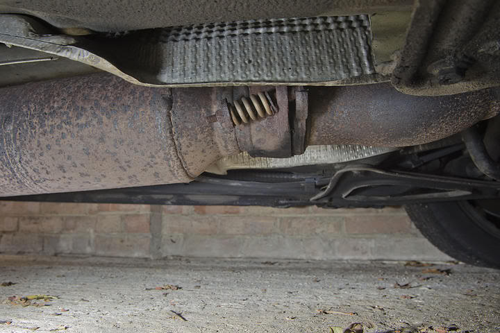 exhaust-front-2800.jpg