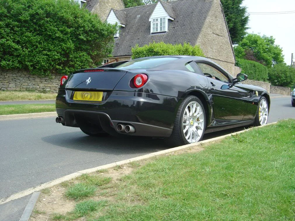 exterior2.webp