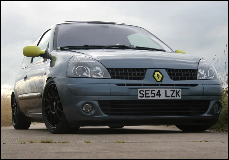 f0xys%20clio.webp