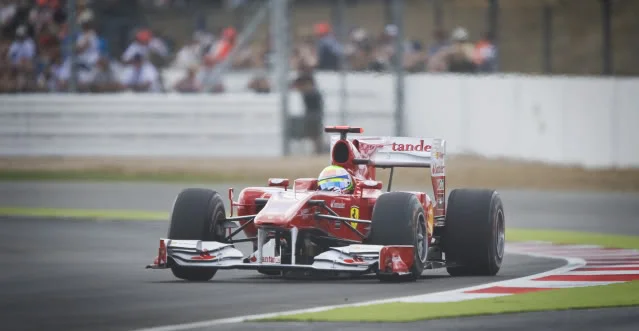 F1-SILVERSTONE-010.webp