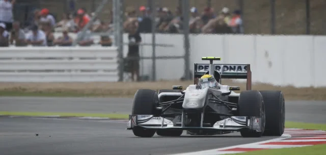 F1-SILVERSTONE-060.webp