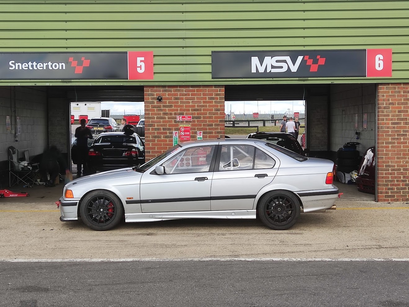 f6311ae97b551e8f09b8c5c1892da847.jpg