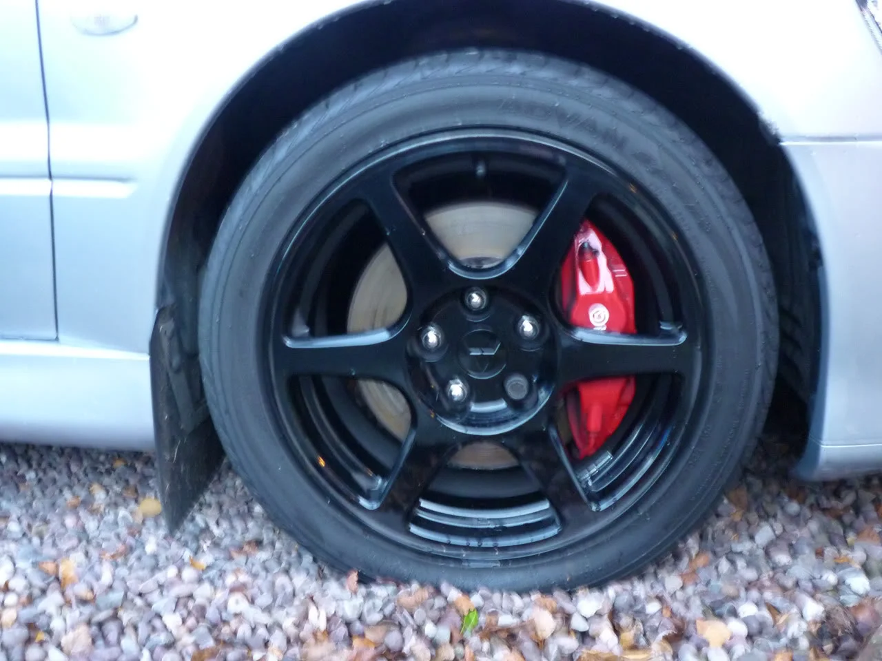 f8944392.webp
