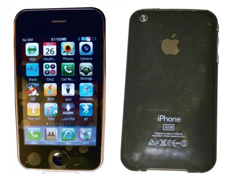 fakephone.webp