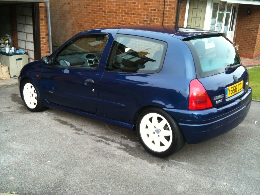 fe044b4c.jpg fe044b4c.jpg