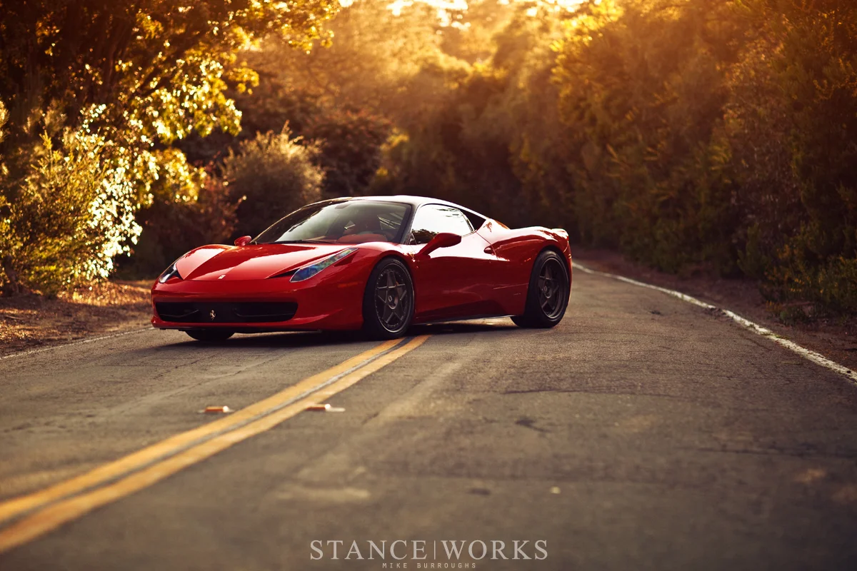 Ferrar-458-italia-HRE-505-distance.webp
