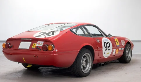 Ferrari-Daytona-hinten.webp
