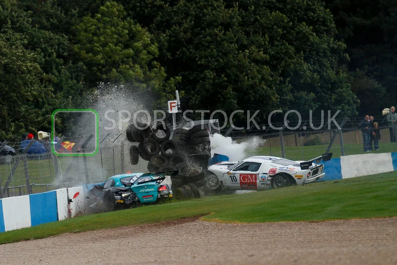 fia_gt1_donington-1164-L.webp