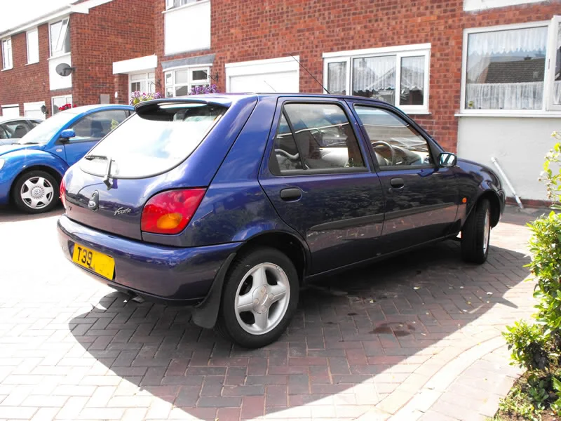fiesta-mk4-rear-end.webp