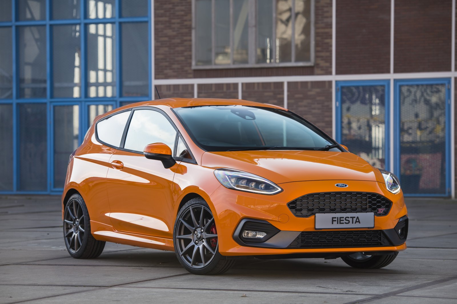 Fiesta ST Ford Performance Edition limited to 600 units.jpg