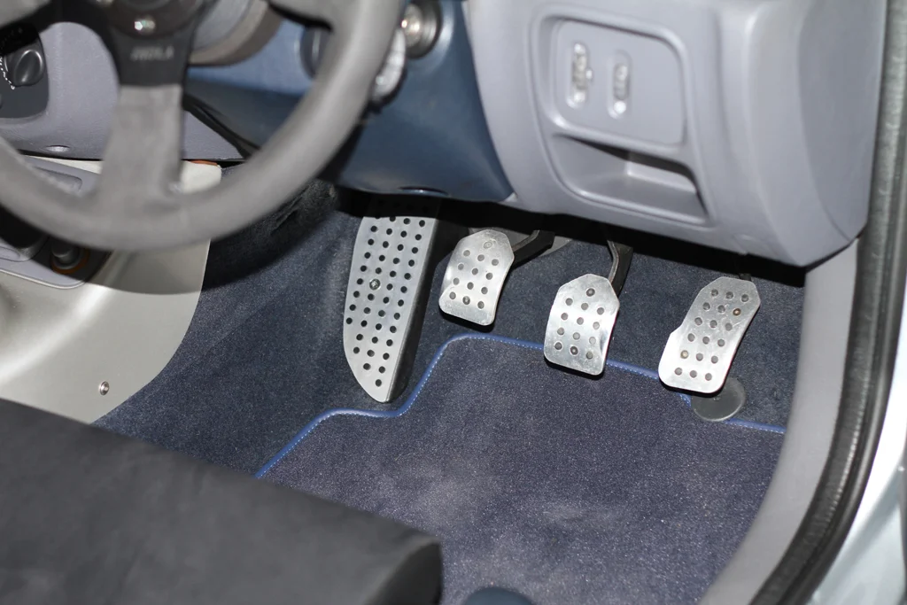 Finished Foot Rest Picture 4 (Re-Size).webp