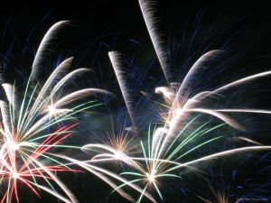 Firework_by_iansalter91.jpg