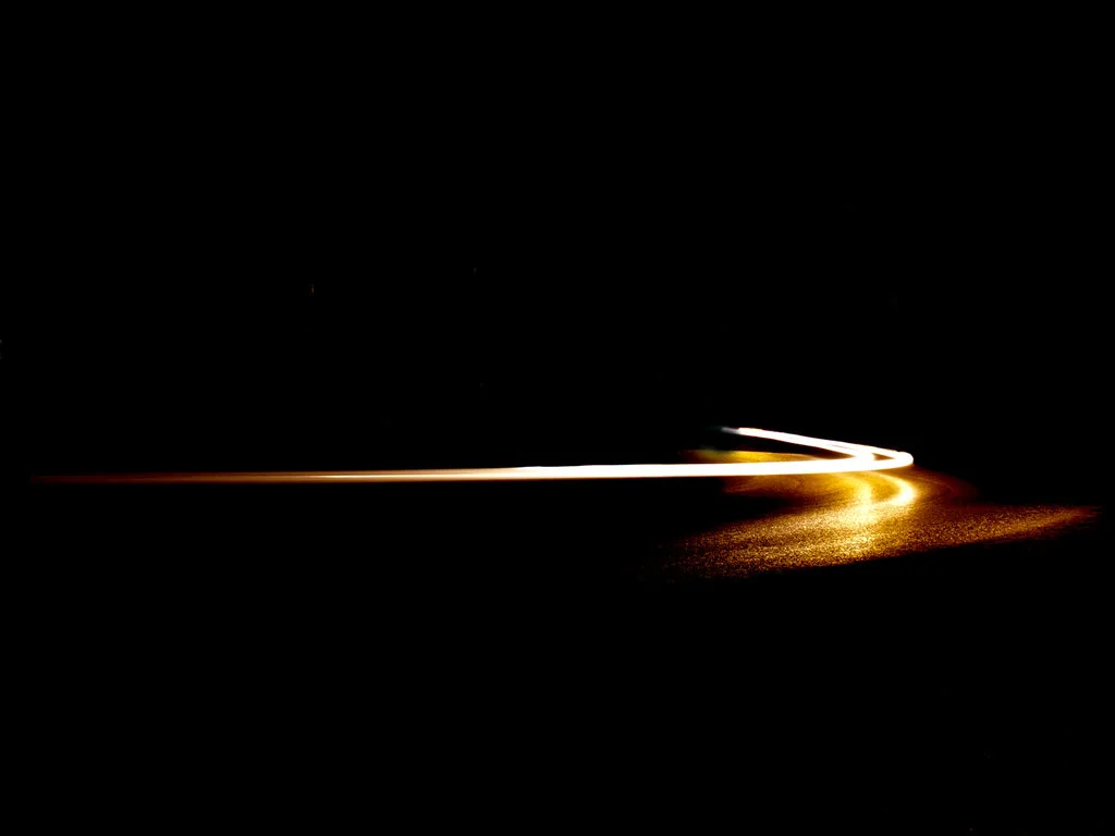 flying_light_by_StuMac1985.webp