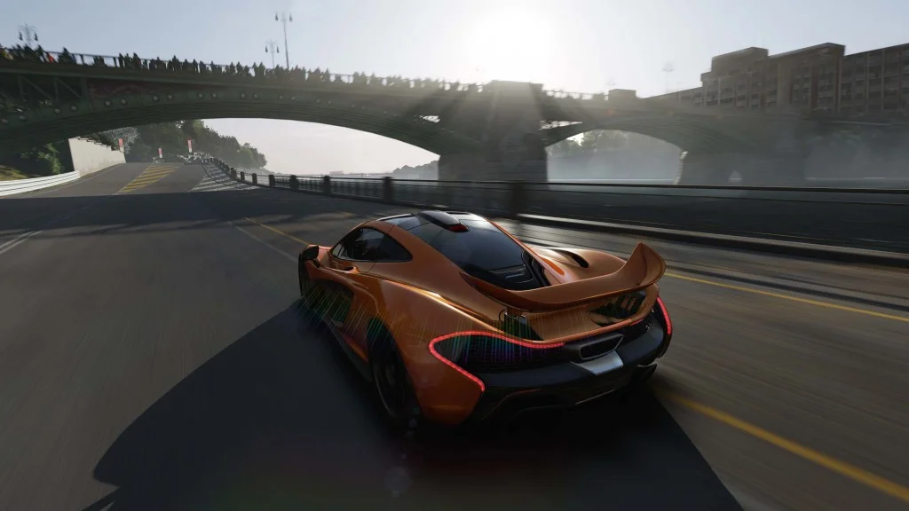 FM5_-_02_-_Xbox_Reveal_-_2013-05-21_1.webp