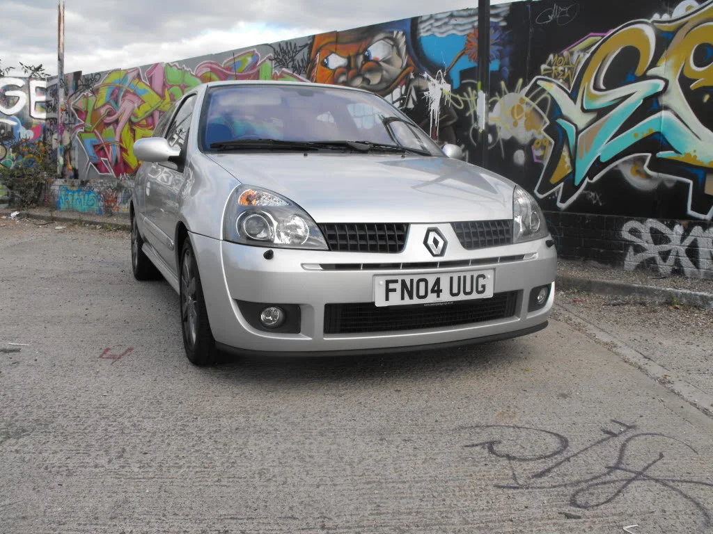 FN04UUG003.webp