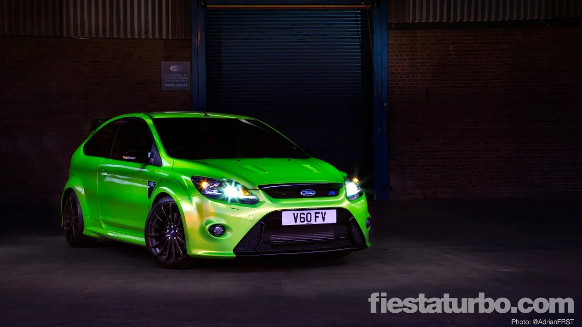 focus-lightpaint-industrial-v2-1140x641-51e5a8943fbce.webp
