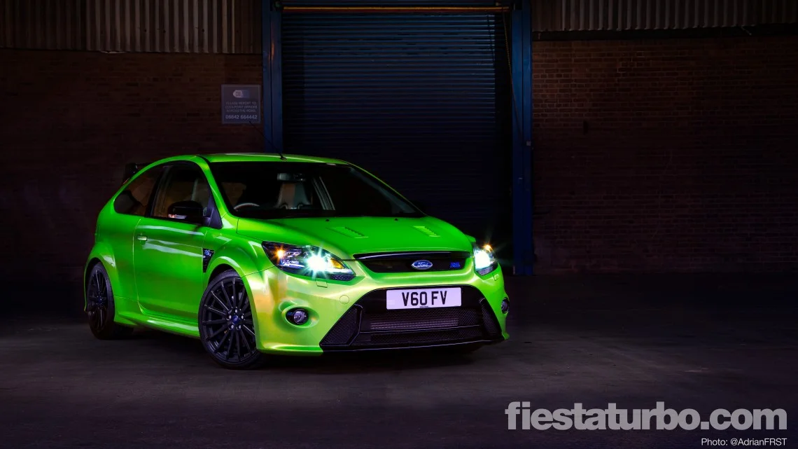 focus-lightpaint-industrial-v3-1140x641-51e5c1ef83594.webp