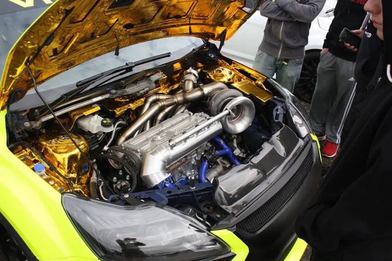 Ford%20Live%20-%20Ped%2004.webp