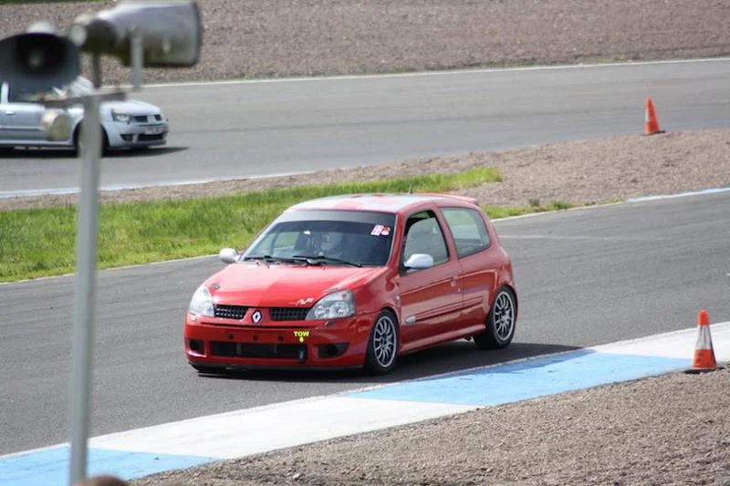 Ford%20Live%20-%20Ped%2006.webp