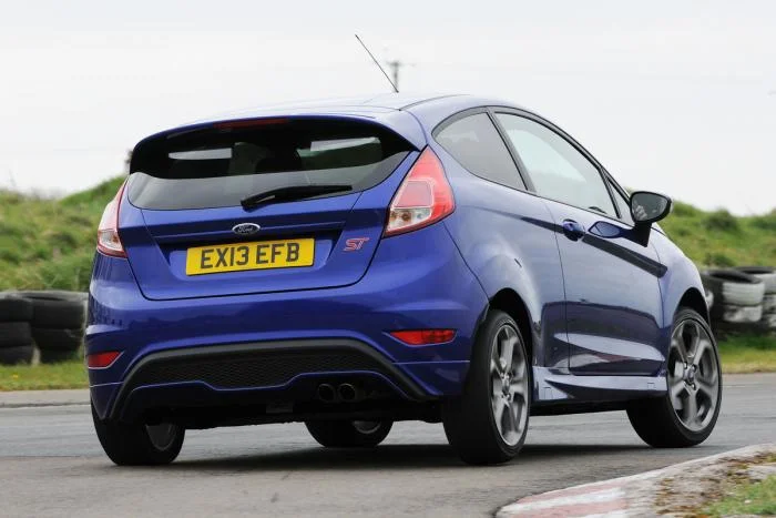 ford-fiesta-st-2-rear-cornering_zps9caa1010.webp