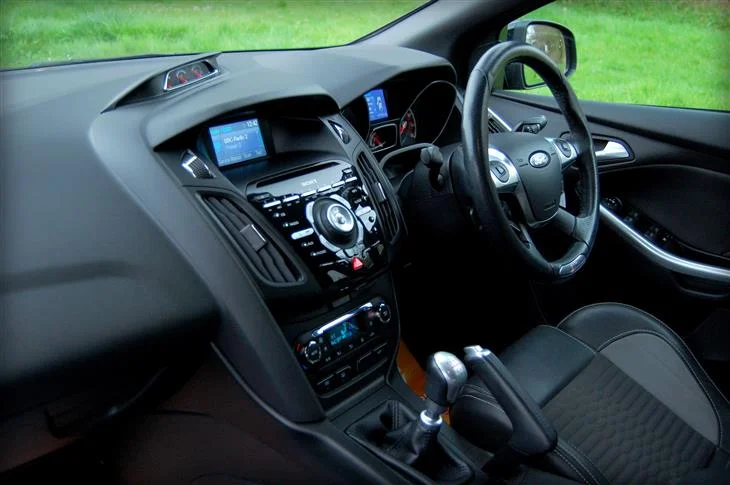 ford-focus-st-st-2-S3466284-3.webp