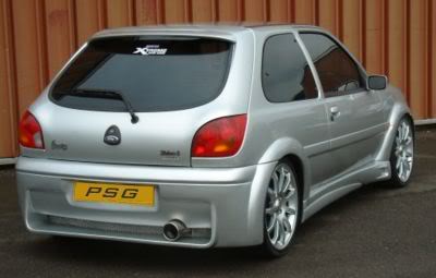 ford_fiesta_mk5_psg_combat_r.jpg